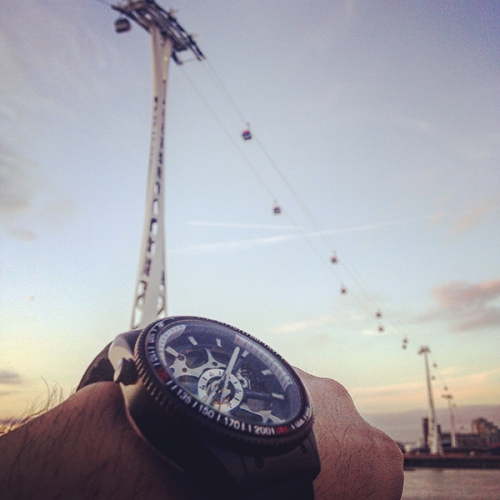 OROLOGIO MECCANICO DA UOMO H022