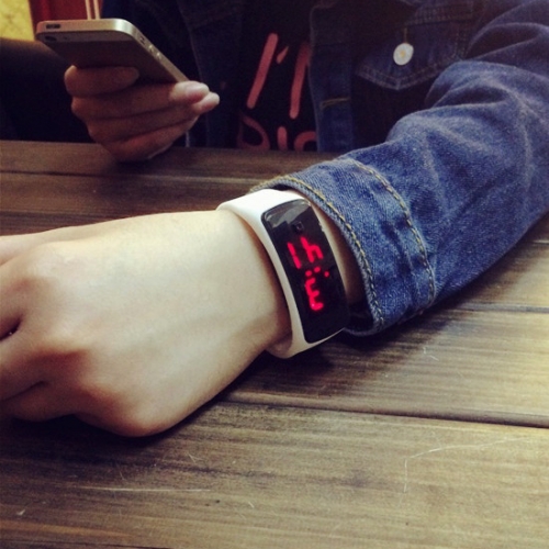 OROLOGIO - BRACCIALETTO LED IN SILICONE 